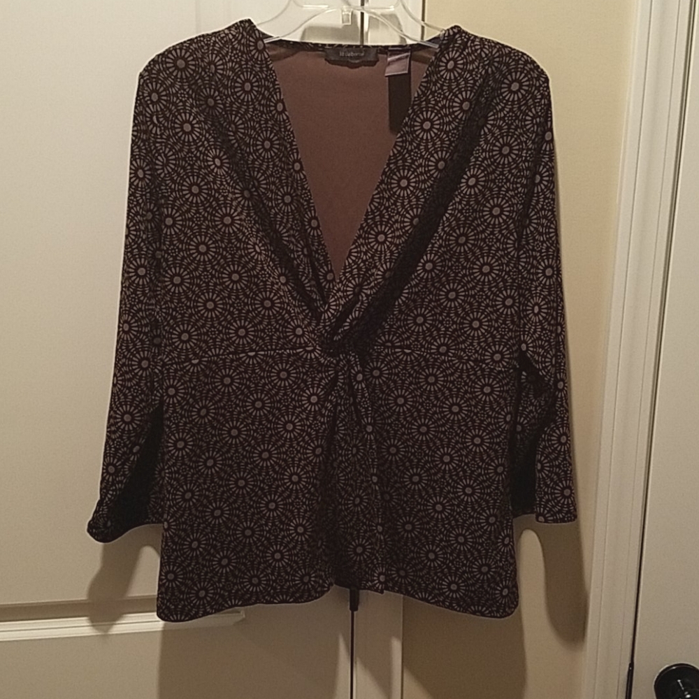 Women's Twist-Front Printed Top - Black and Brown